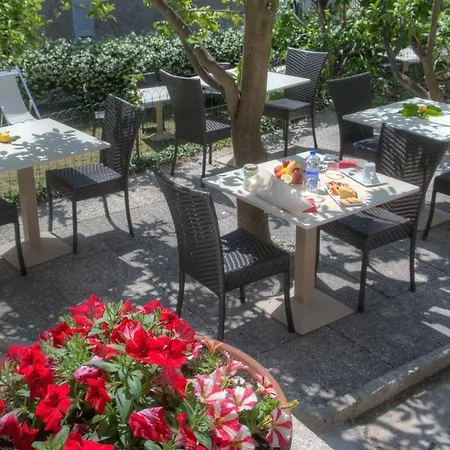 Rione San Carlo * Finale Ligure