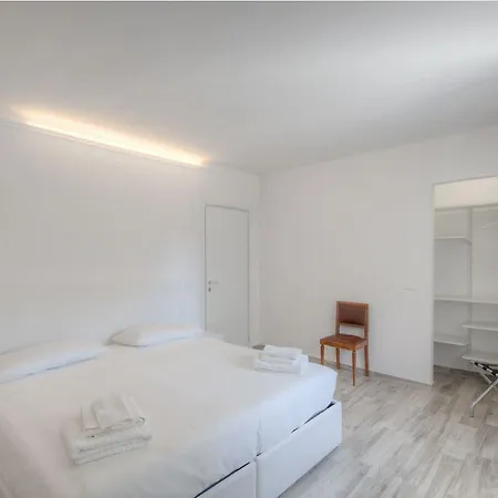 Hotel Rione San Carlo