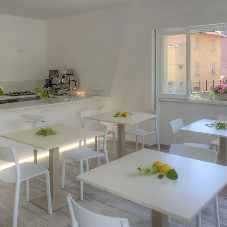 Rione San Carlo Hotel Finale Ligure