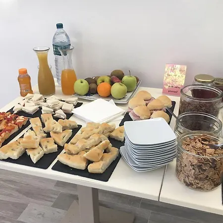 Rione San Carlo Finale Ligure