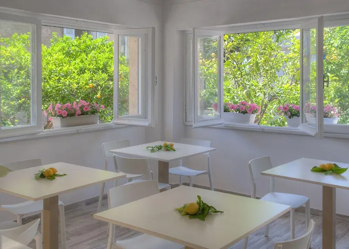 호텔 Rione San Carlo *