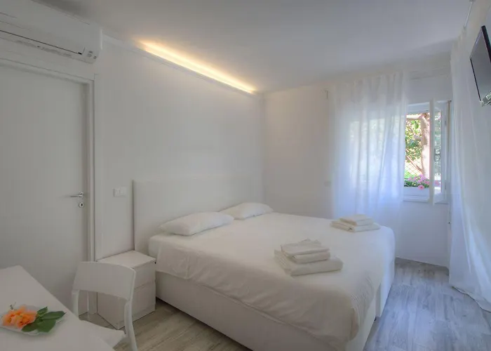Hotel Rione San Carlo